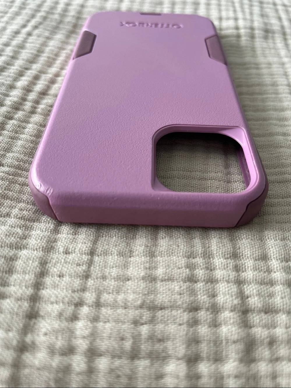 Otterbox Commuter Series Case for iPhone 13